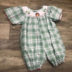 Marie Nicole Girls(?) 12-18M Plaid Embroidered “Farm” 1 Piece
